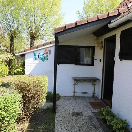 Holiday home Bergh & Duin - Lakens, Elektriciteit En Water Inbegrepen