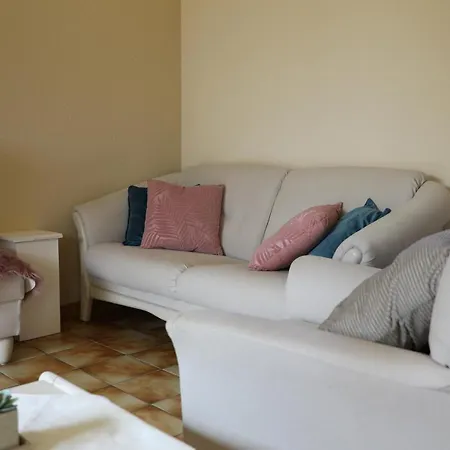 Bergh & Duin - Lakens, Elektriciteit En Water Inbegrepen *